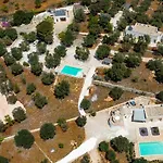 Relais Trulli Le Icone 오스투니