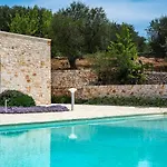 Relais Trulli Le Icone B&B 4*