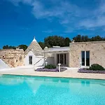 Relais Trulli Le Icone B&B