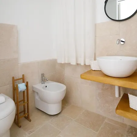 Relais Trulli Le Icone Bed and breakfast 4*