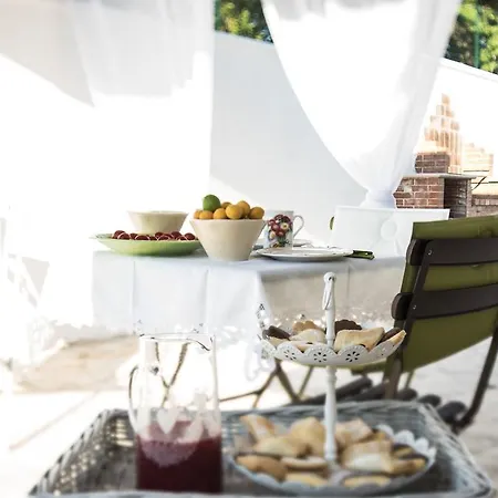 Relais Trulli Le Icone Bed & Breakfast