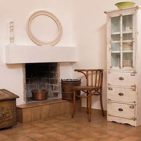 Relais Trulli Le Icone Bed & Breakfast