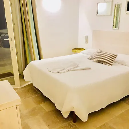 Bed & Breakfast Relais Trulli Le Icone 4*