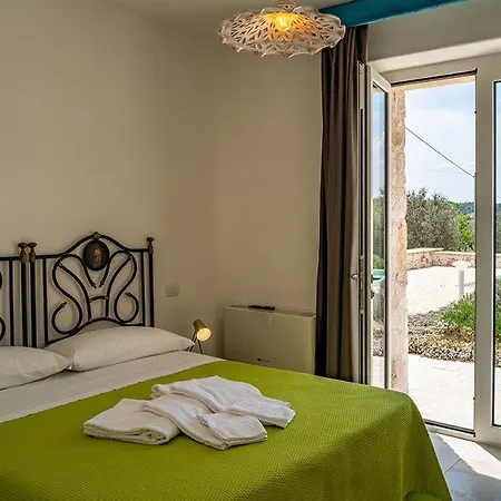 Relais Trulli Le Icone Bed and breakfast Ostuni