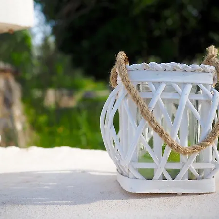 Bed & Breakfast Relais Trulli Le Icone 3*