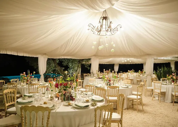 Relais Trulli Le Icone Bed & Breakfast Ostuni