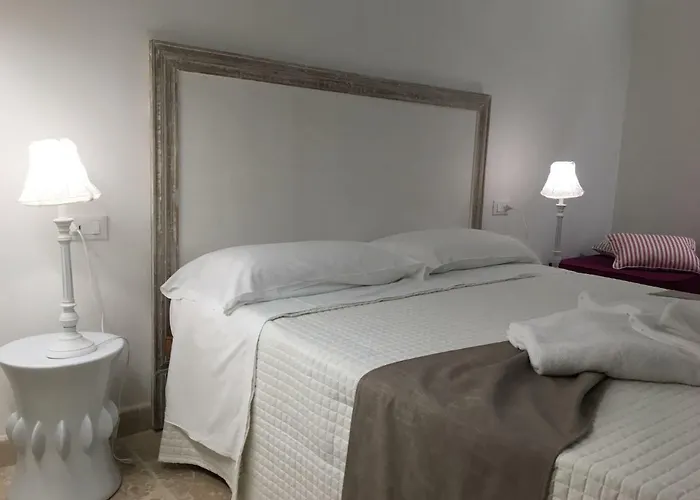 Relais Trulli Le Icone Bed & Breakfast Ostuni